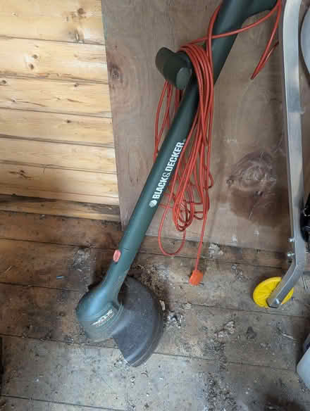 Photo of free Strimmer (Saint Ninians FK7) #1