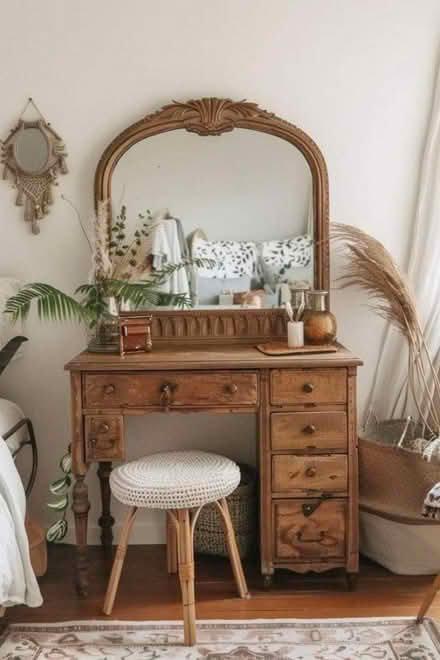 Photo of Vanity Desk (GL20) #2