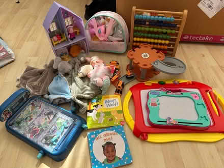 Photo of free Toys (En7 6eb) #1