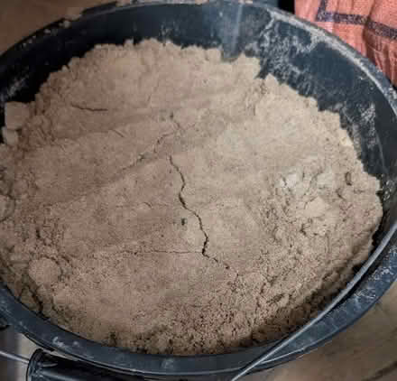 Photo of free Sand-pit sand (Kennington OX1) #1