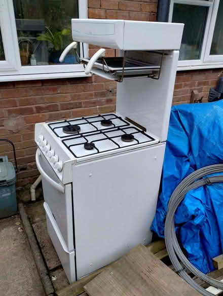 Photo of free Tricity Bendix "Lyric" gas cooker (Llanfyllin SY22) #1