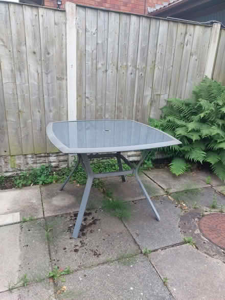 Photo of free garden table (Southport PR9) #1