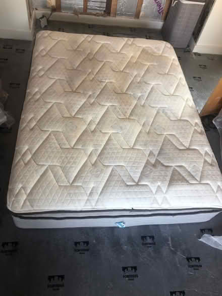 Photo of free King size mattress (Four Oaks B74) #1