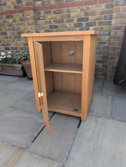 Photo of free Heavy oak cabinet (Chelmsford CM1) #2