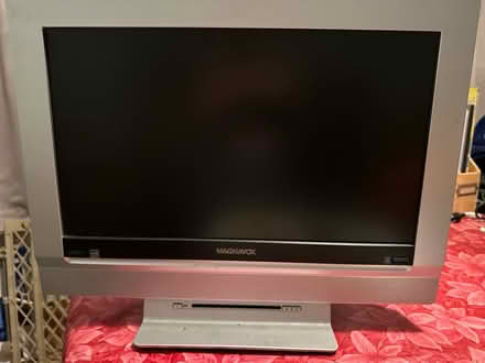 Photo of free TV/ DVD player (Bellerose) #1
