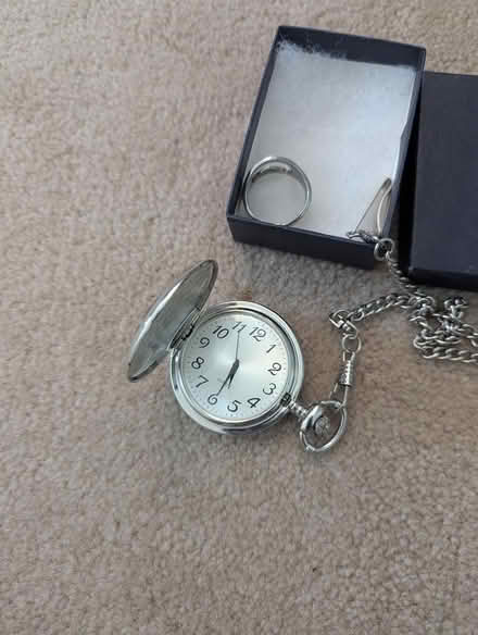 Photo of free pocket watch (North Vanier) #2