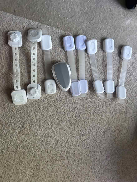 Photo of free Assorted stuff for kids (BR5) #1