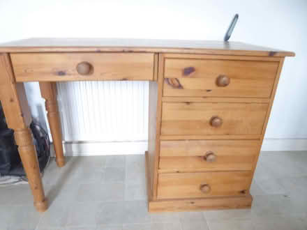 Photo of free Pine desk / dressing table (Garden Suburb OL8) #1