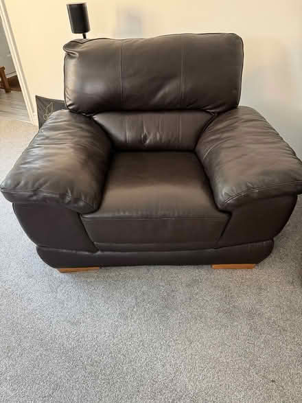 Photo of free Leather sofa and 2 armchairs (Milton heights OX14) #3