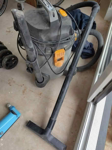 Photo of free Wet/dry vacuum cleaner (Skipton) #1