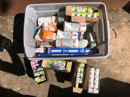 Photo of free Old lightbulbs (Hardwicke Green GL2) #1