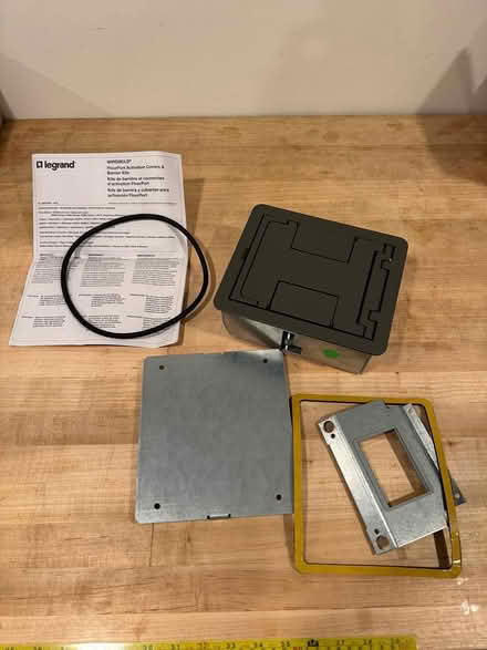 Photo of free 3 Floor Boxes (East Village) #3
