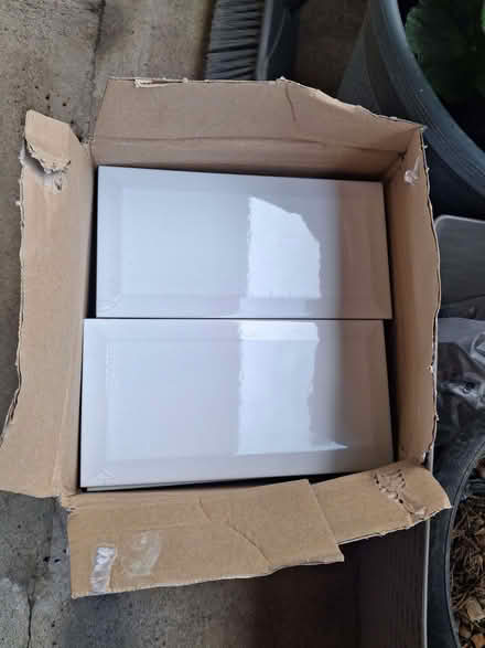 Photo of free Tiles (Bulwell NG6) #1