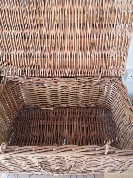 Photo of free Wicker picnic basket (Ringmer BN8) #1