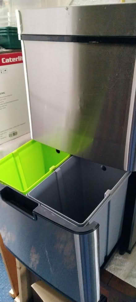 Photo of free Bin with recycling compartments (Wollaton NG8) #2