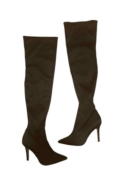 Photo of free Aldo Woman’s Thigh High Boots (Brooklyn Storage) #1