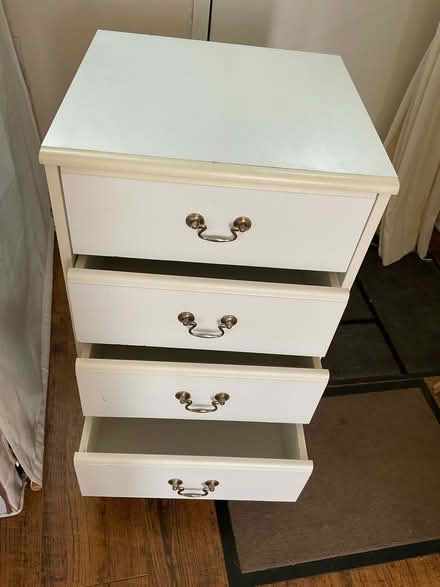 Photo of free 70cmH x44cmw (leeds 12) #1