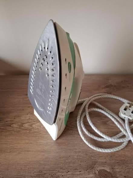 Photo of free Steam iron (Coventry CV6) #3