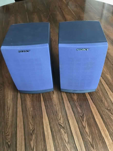 Photo of free Bookshelf speakers. Sony. H 24cm x W 15cm x D 17cm (Lewes BN7) #1