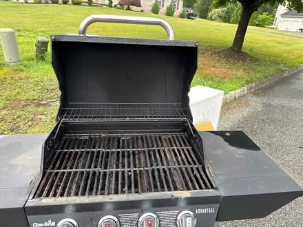 Photo of free Char-Broil Grill (Swedesboro - Gen Arthur elem) #2