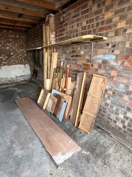 Photo of free Large collection of Wood (various sizes) (Rose Hill OX4) #3
