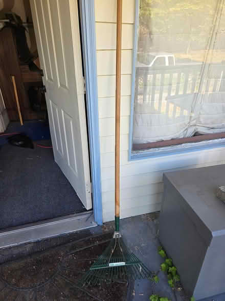 Photo of free Grass rake (Central District/Madrona) #1