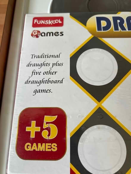 Photo of free Draughts plus 5 games (Arbourthorne S2) #2
