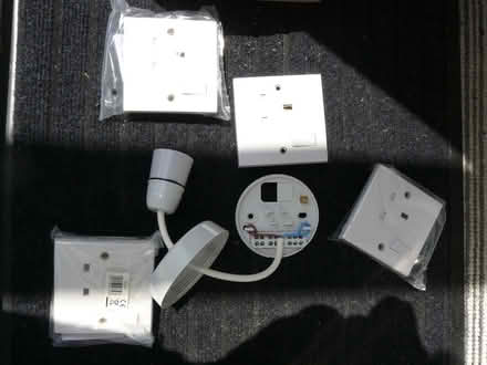 Photo of free New 4 x single plug sockets + 1 x pendant bulb fitting (Kempsey WR5) #1