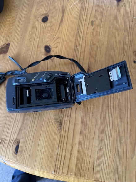 Photo of free Pentax zoom 105R Film Camera (Dorchester) #1