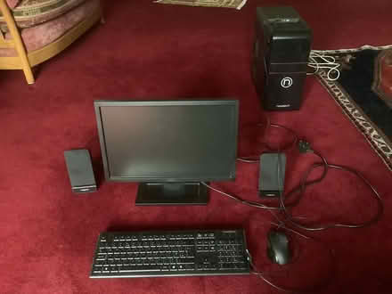 Photo of free PC, Monitor, Keyboard, speakers (Silverstone) #1