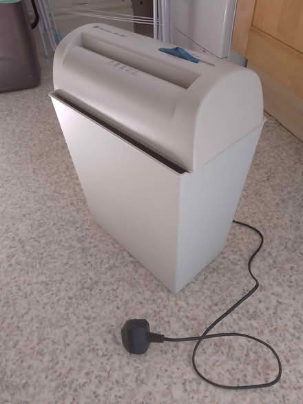 Photo of free Paper shredder (Montpelier, BS6) #1
