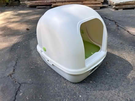 Photo of free Litter Box- Tidy Cars Breeze system (Cottage Lake) #2