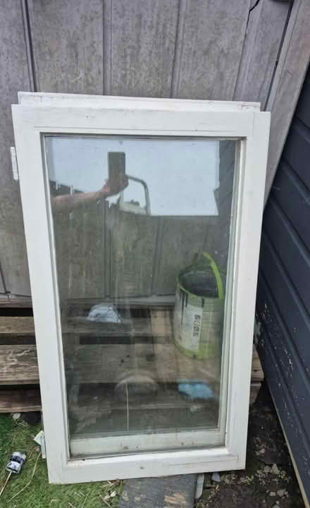 Photo of free Windows x 21 (HX2) #1