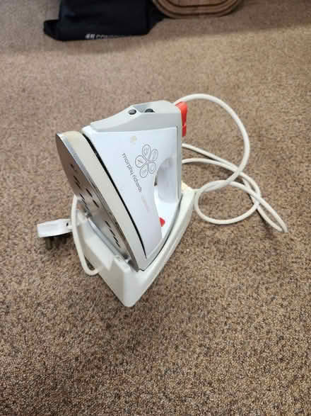 Photo of free Iron - Morphy Richards Cordless (DE22 3AD) #1