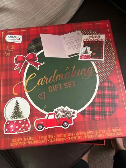 Photo of free Card making/ crafting (Whitton TW3) #1