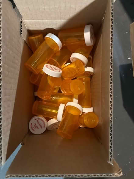 Photo of free Prescription Pill Bottles (Beacon Hill North) #1