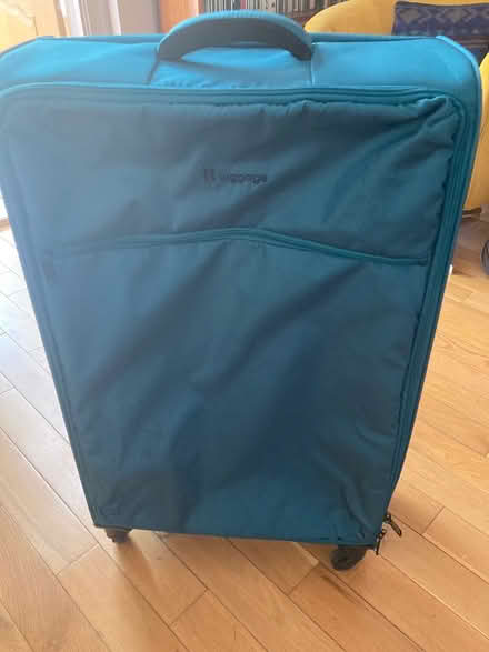 Photo of free Suitcase with 4 wheels (Edinburgh EH5) #3