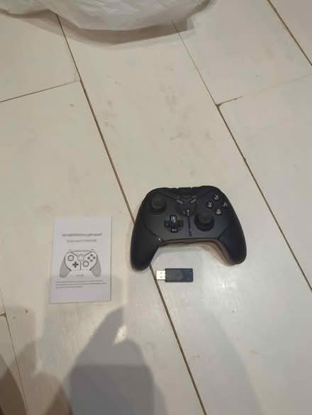 Photo of free Wireless gamepad (Leyton E10) #1