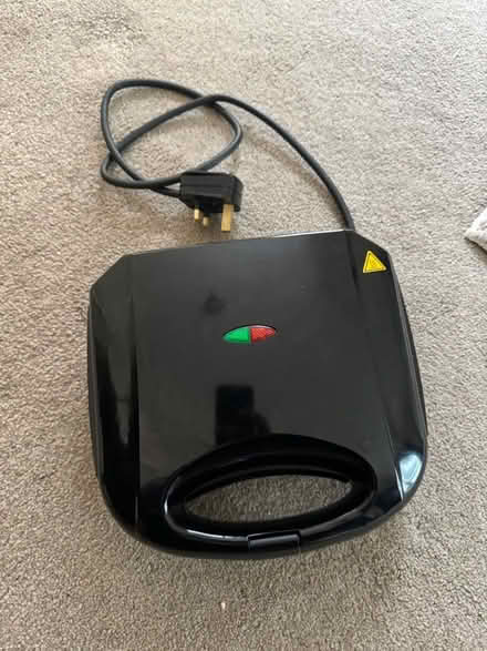 Photo of free Sandwich toaster (Totley, S17) #1
