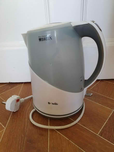 Photo of free Breville Brita Filter Kettle (Holland Park W11) #2