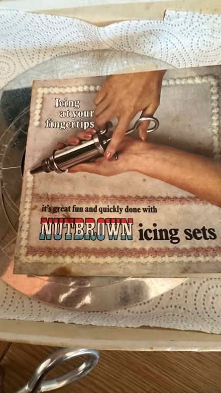 Photo of free Icing Set, Candles And Decorations (Worle BS22) #4