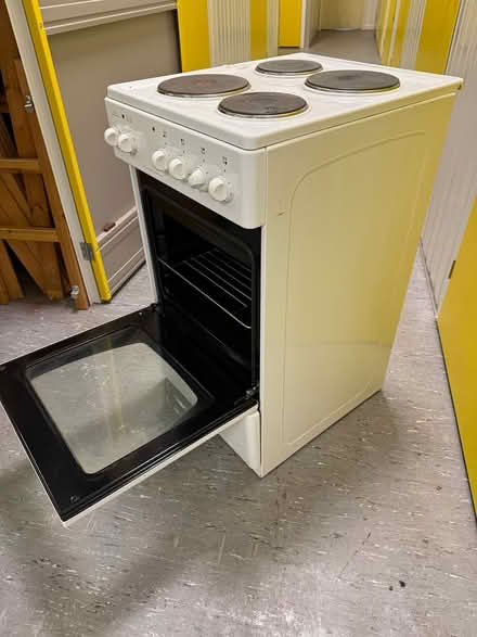 Photo of free Electric freestanding cooker (Ashchurch, Tewkesbury) #4