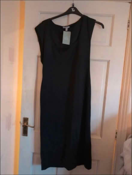 Photo of free Office dress (Bankfoot BD5) #1