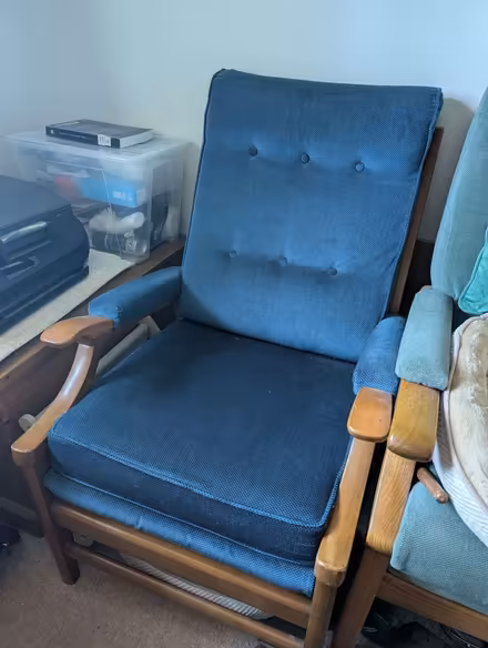 Photo of free Chair (Hook RG27) #2