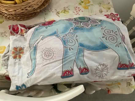 Photo of free King Size Duvet Set (Saham Toney IP25) #1