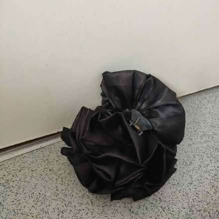 Photo of free Large ribbon hair grip (Dagenham RM10) #1