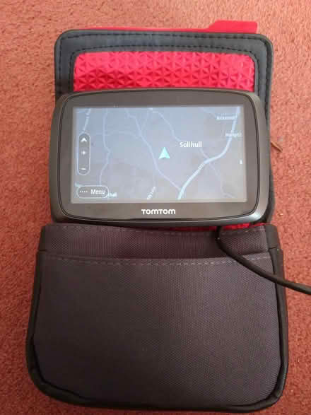 Photo of free TomTom Go400 Satnav - wiped (B90 shirley) #1