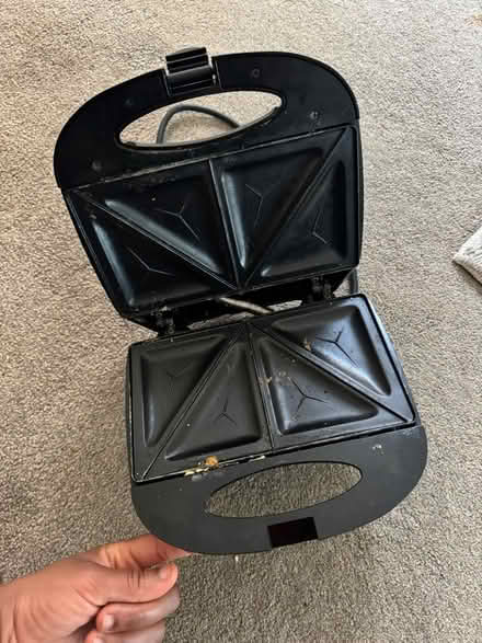 Photo of free Sandwich toaster (Totley, S17) #2