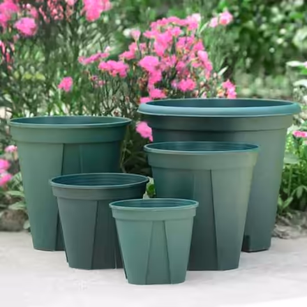 Photo of Large plastic plant pots (Coventry CV6) #1