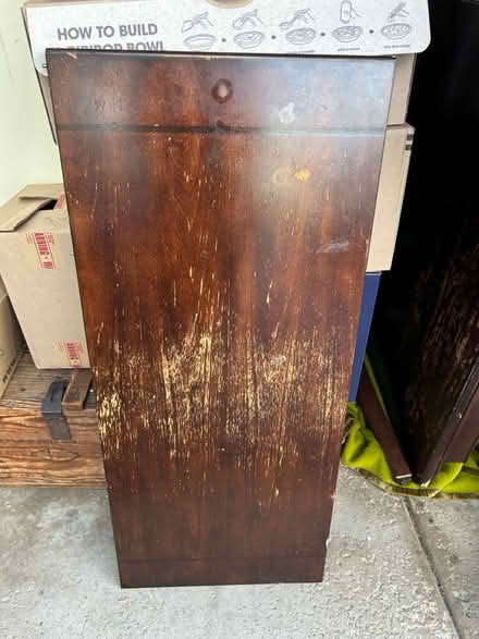 Photo of free Dining room table (Bartlett (Stearns & Prospect)) #4